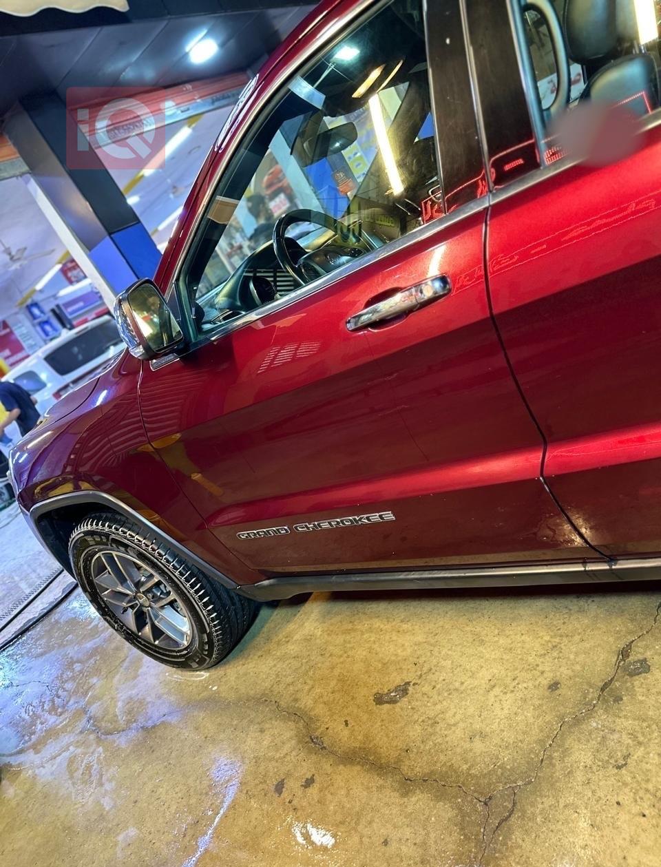 جيب جراند شيروكي